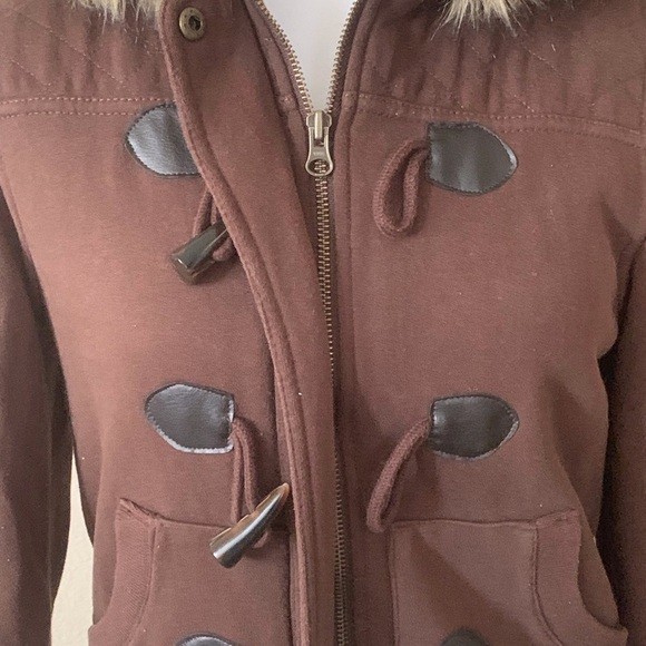 Women’s Brown Toggle Jacket with Faux Fur Hood - Picture 6 of 8